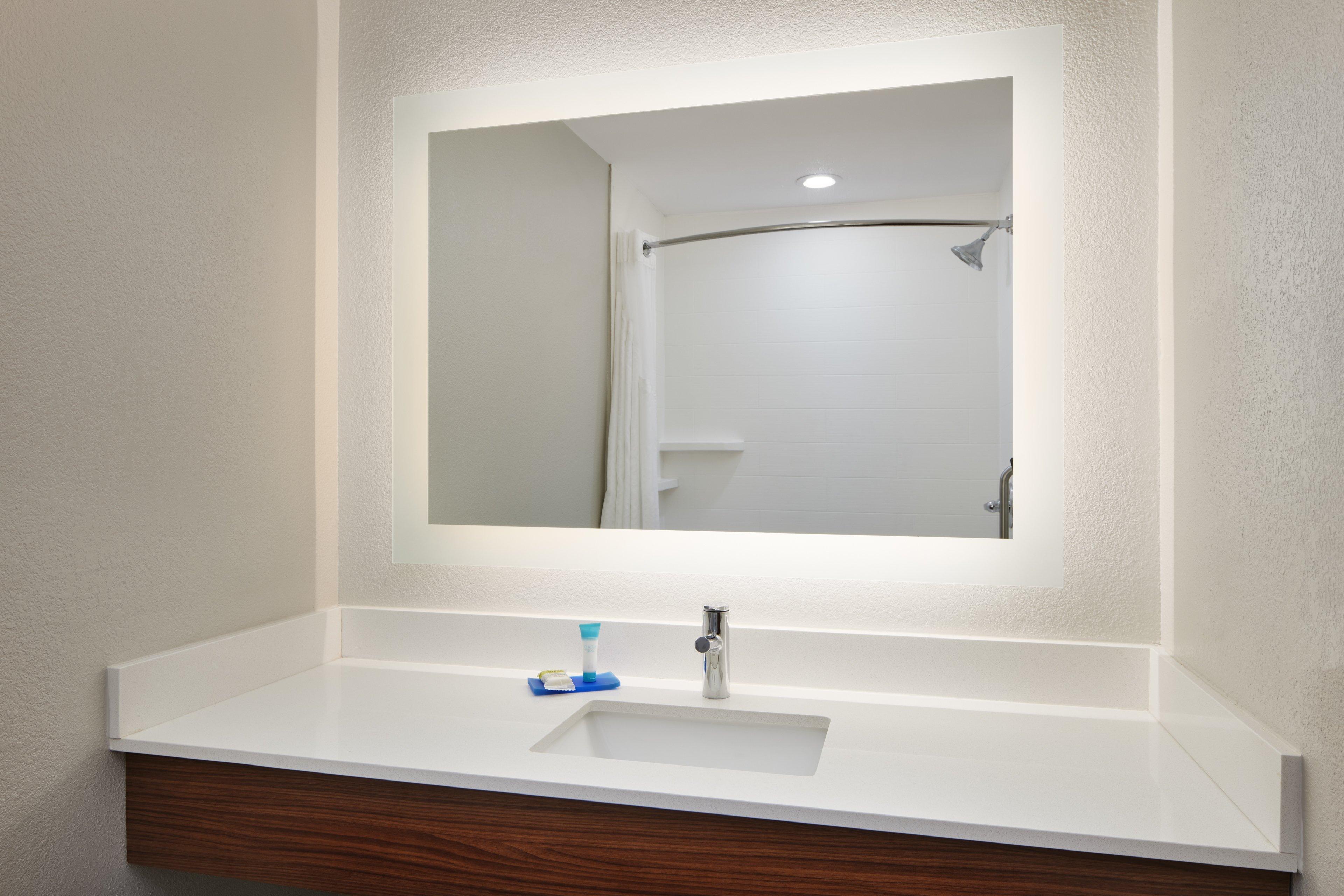 Holiday Inn Express & Suites Bonifay By Ihg Bagian luar foto