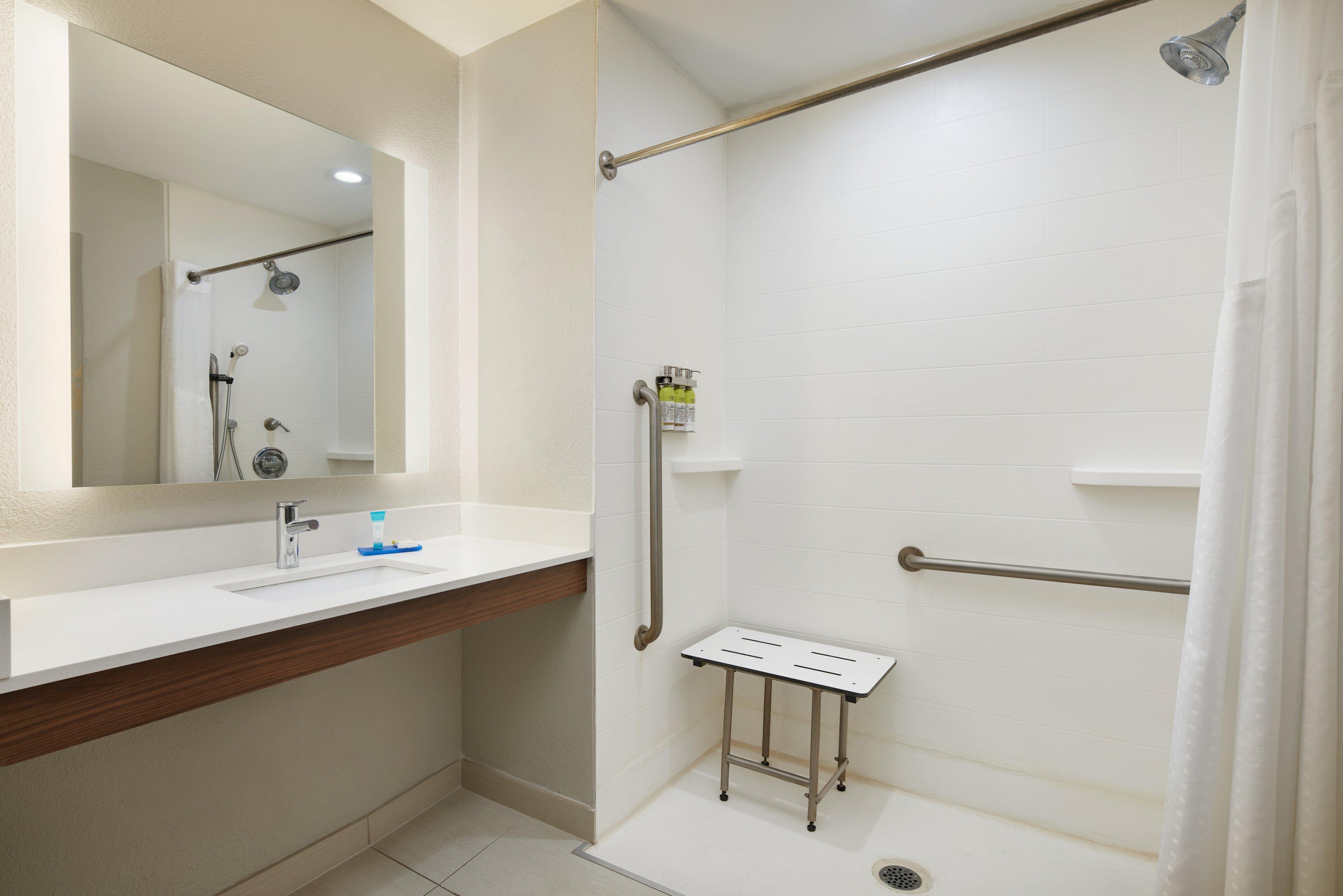 Holiday Inn Express & Suites Bonifay By Ihg Bagian luar foto